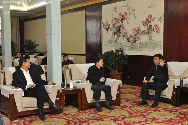 山西省委统战部副部长 J9集团国际总裁李安平 J9集团国际