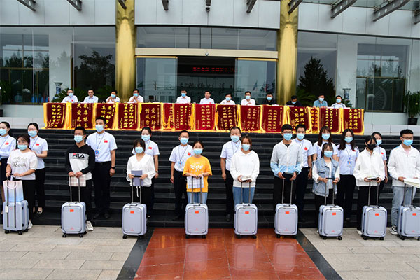 扶贫济困日赞助大会现场