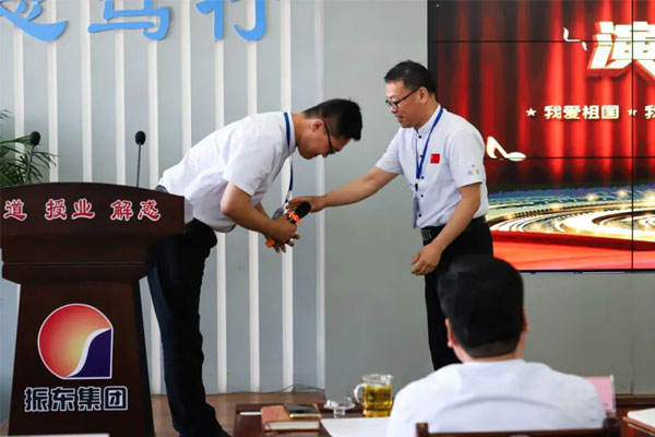 J9集团国际文宣部幼杨现场拜师