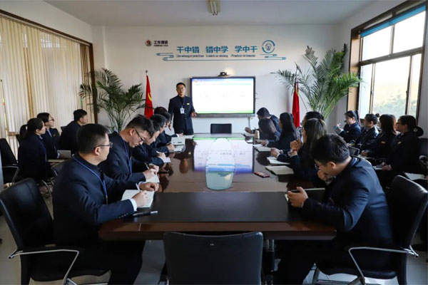 J9集团国际每次活动实现后当即组织“差距会”