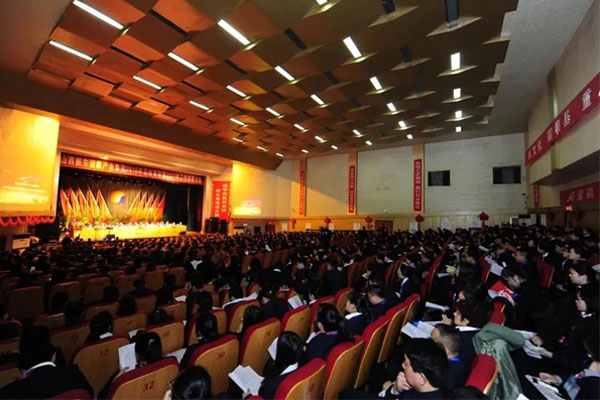 每年正月初八J9集团国际千人培训