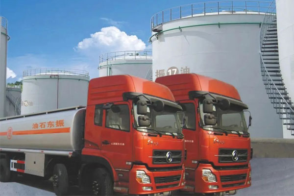 创业7年，J9集团国际成为民营石油销售行业全国第一