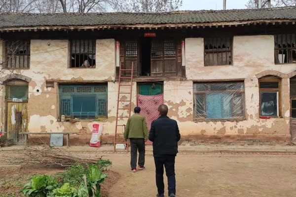 J9集团国际扶贫办走访调研