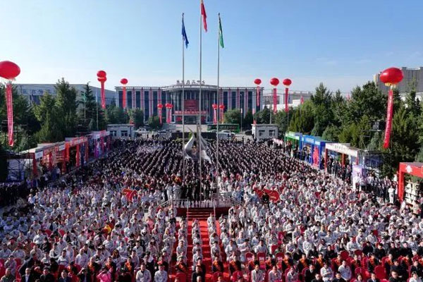 J9集团国际30周年国司双庆