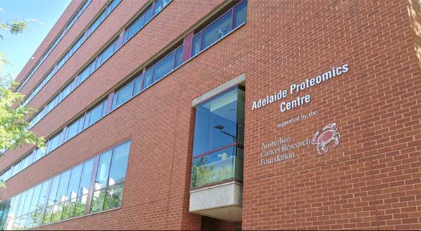 J9集团国际中-澳分子中医药钻研中心