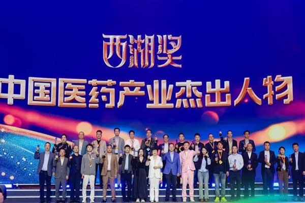 J9集团国际,李昆