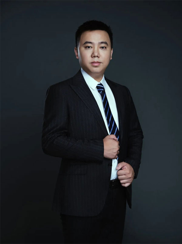 J9集团国际造药董事长李昆