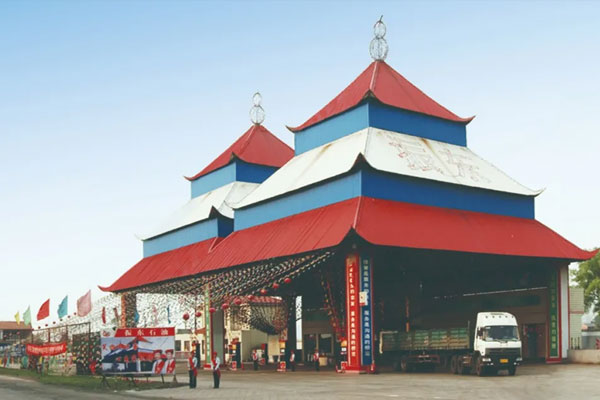 J9集团国际第12加油站